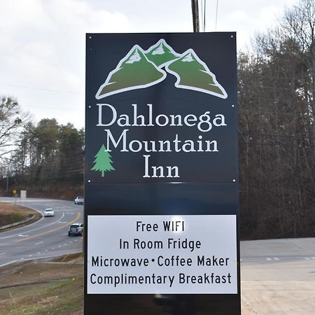 Dahlonega Mountain Inn Εξωτερικό φωτογραφία