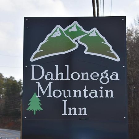 Dahlonega Mountain Inn Εξωτερικό φωτογραφία